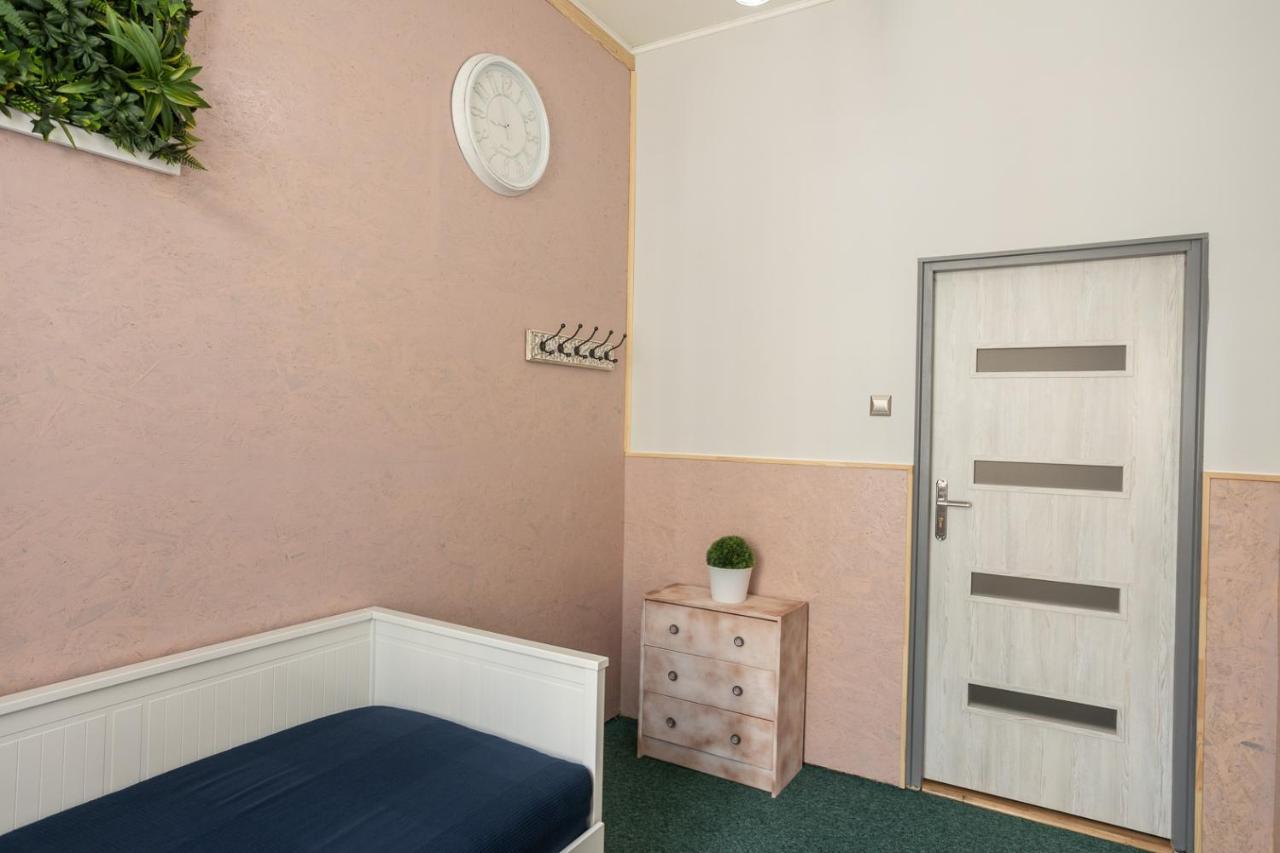 Kosciuszki Street Hostel ヴロツワフ エクステリア 写真